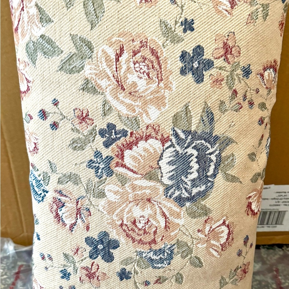 Threshold Studio McGee Toss Pillow - Picture 3 of 7
